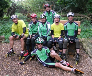 Gruppenbild unterwegs - mit 2 unserer 3 Guides, aber ohne Wolfgang